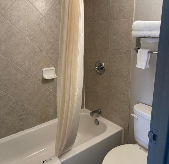 디럭스 룸, Kings Inn  Medical Downtown Midtown Memphis