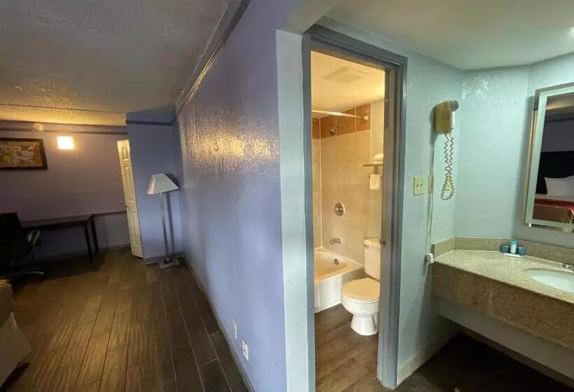 スタンダード４人部屋, Kings Inn  Medical Downtown Midtown Memphis
