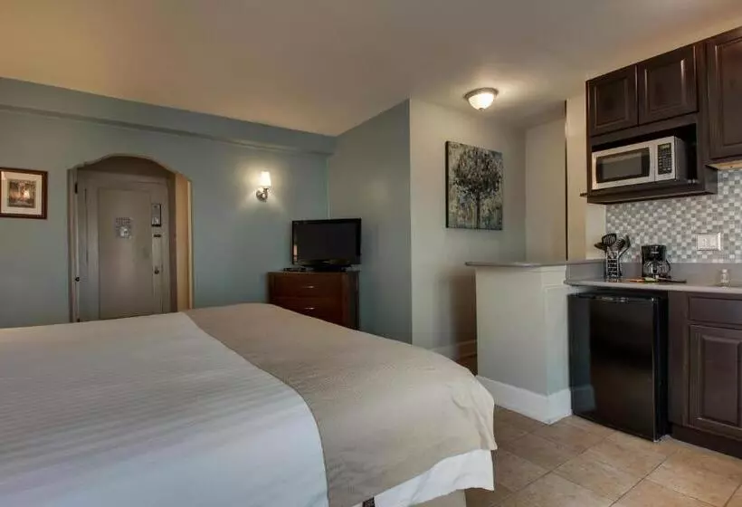 Deluxe Room, Knickerbocker On The Lake