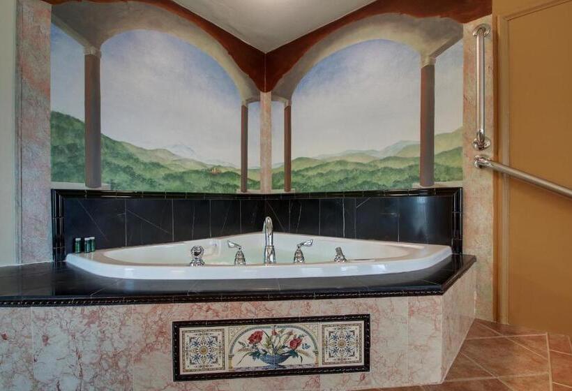 Люкс с гидромассажем, Knickerbocker On The Lake