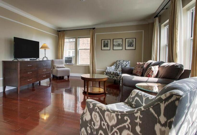 Люкс 2 Спальни, Knickerbocker On The Lake