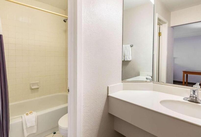 キングサイズベッドのスイートルーム, La Quinta Inn By Wyndham El Paso West