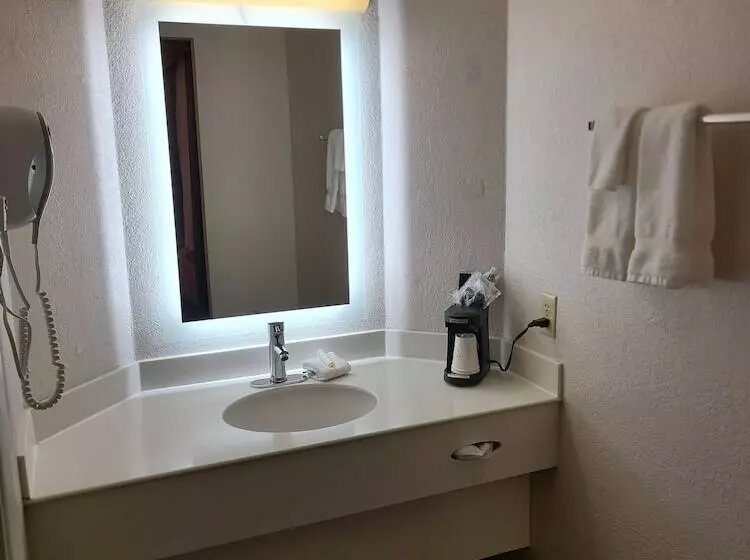 デラックスルーム, La Quinta Inn By Wyndham Farmington
