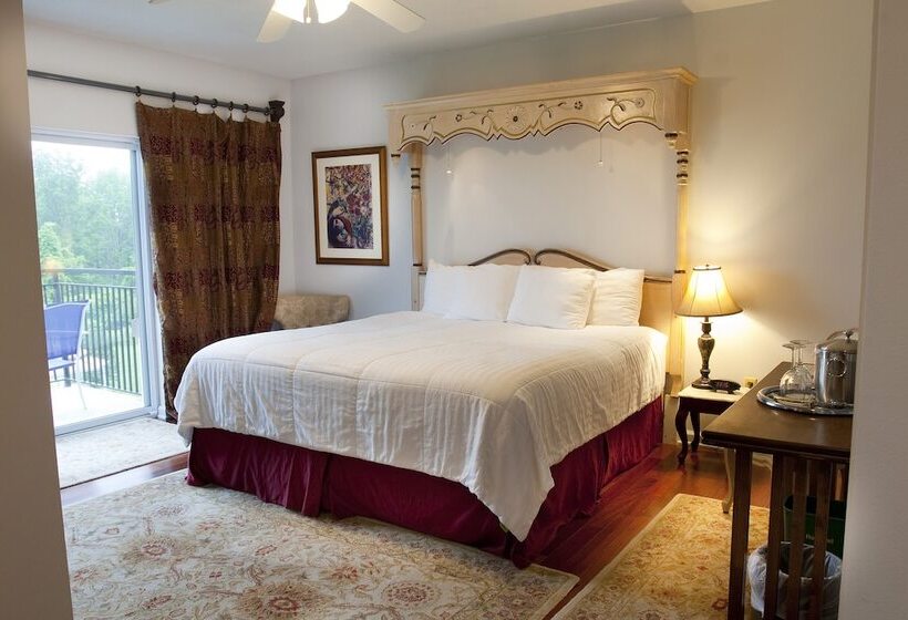 غرفة قياسية سرير كينج, La Tourelle Hotel & Spa