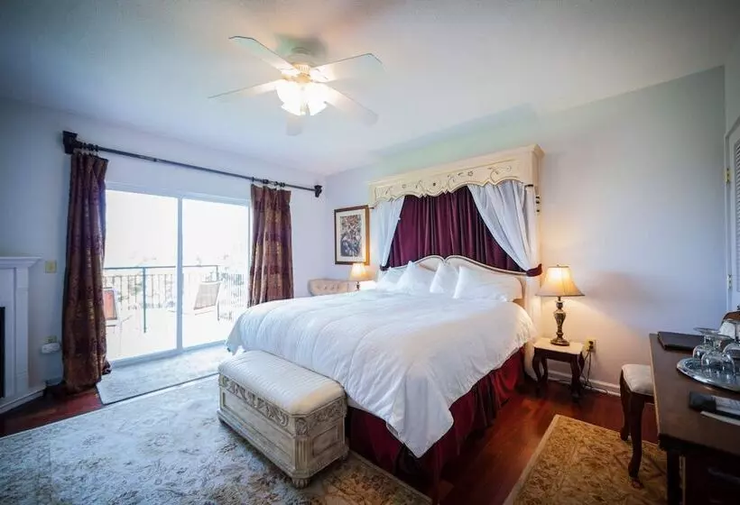 اتاق استاندارد با تخت بزرگ, La Tourelle Hotel & Spa