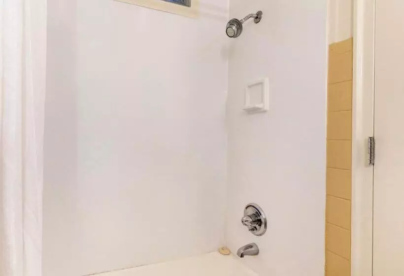 سوییت, Mansion View Inn & Suites