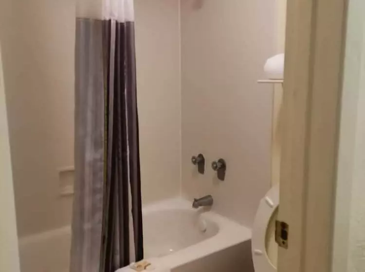 2ダブルベッドのスタンダードルーム, Super 8 By Wyndham San Antonio Near Seaworld Ingram Park
