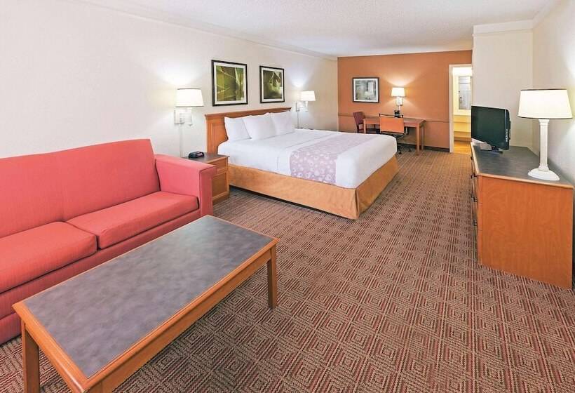 غرفة ديلوكس, Super 8 By Wyndham San Antonio Near Seaworld Ingram Park