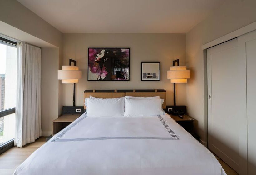 Полулюкс для Инвалидов, Thompson Chicago, By Hyatt