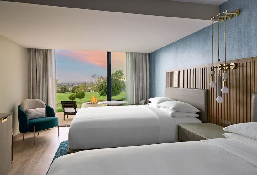 Номер Стандарт 2 Двуспальные Кровати, Vea Newport Beach, A Marriott Resort & Spa