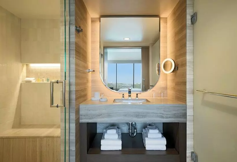 اتاق 4 خوابه, Vea Newport Beach, A Marriott Resort & Spa
