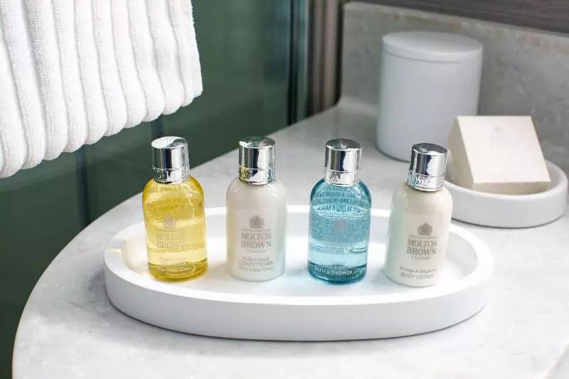 اتاق استاندارد با تخت دو نفره بزرگ, Vea Newport Beach, A Marriott Resort & Spa