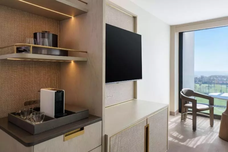 اتاق استاندارد با تخت بزرگ, Vea Newport Beach, A Marriott Resort & Spa