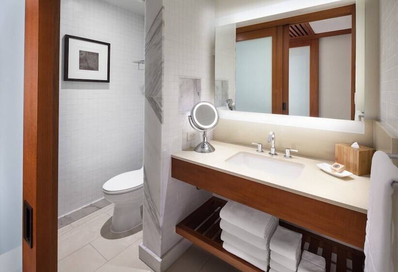 חדר דלוקס נוף למגרש גולף, Mauna Kea Beach Hotel, Autograph Collection