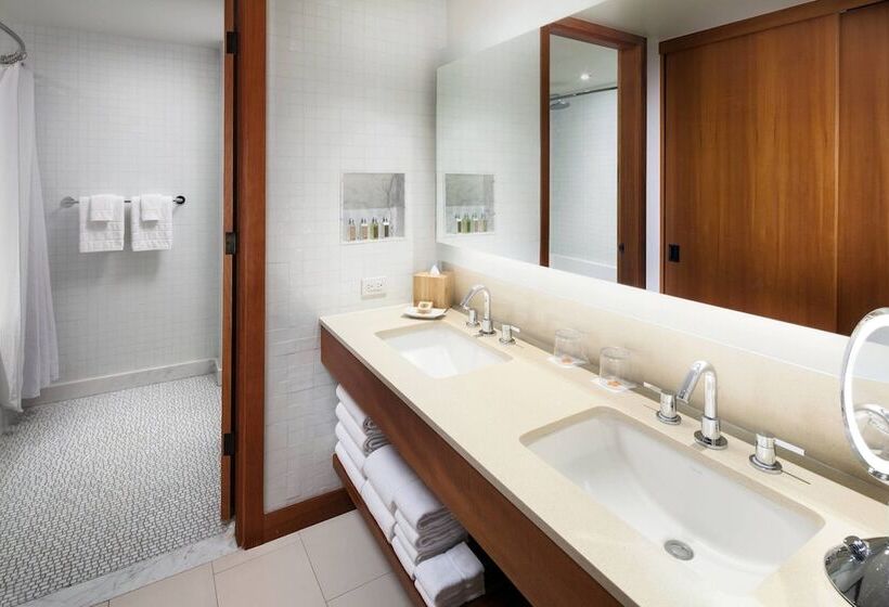 חדר דלוקס נוף לים, Mauna Kea Beach Hotel, Autograph Collection