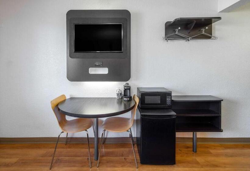 スタンダード4人部屋, Motel 6 Ventura, Ca Beach