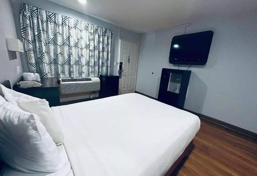 اتاق استاندارد برای معلولان, Motel 6 Ventura, Ca   Beach