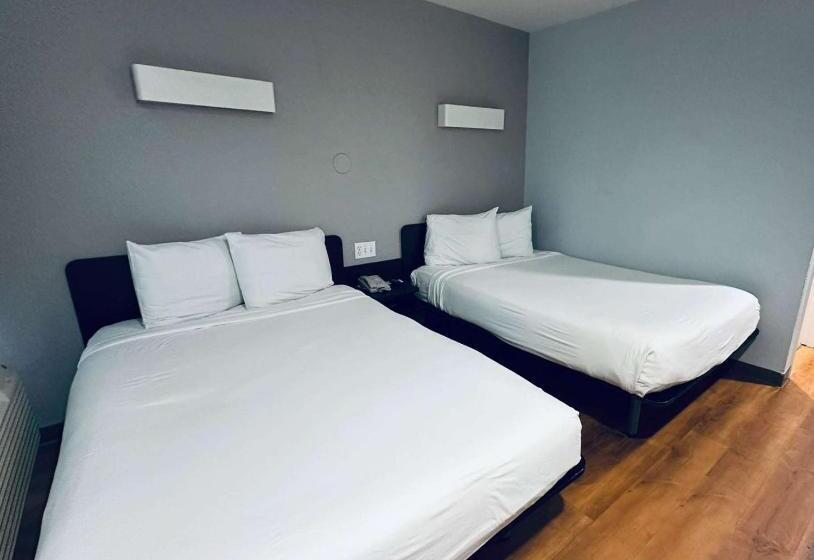 Четырехместный Номер Стандарт, Motel 6 Ventura, Ca   Beach