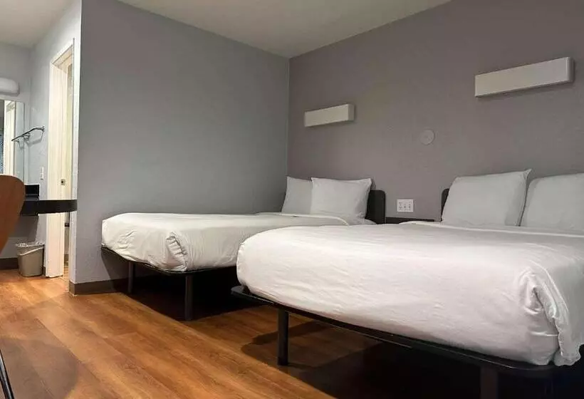 اتاق استاندارد چهار تخته, Motel 6 Ventura, Ca   Beach