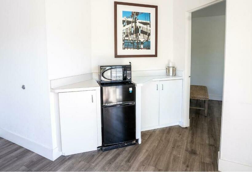 스탠다드 룸 킹사이즈 침대, La Avenida Inn