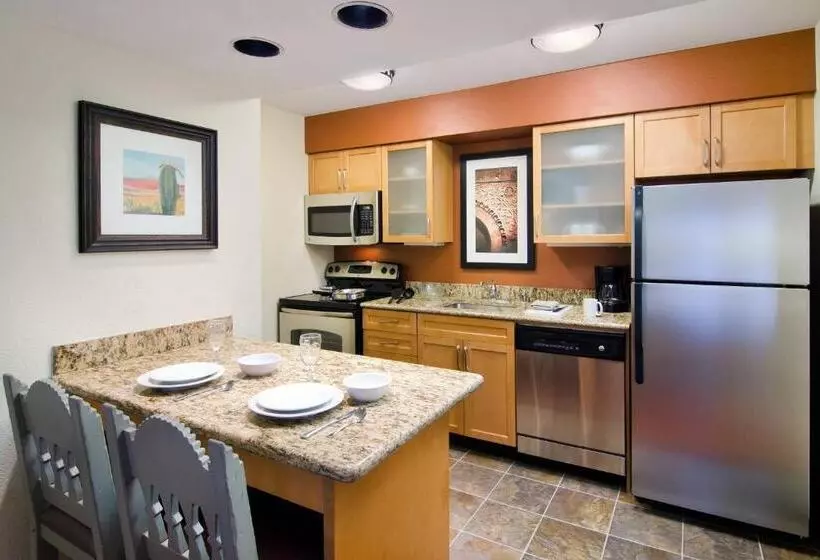 キングサイドベッドのスタンダードワンルーム, Residence Inn Santa Fe
