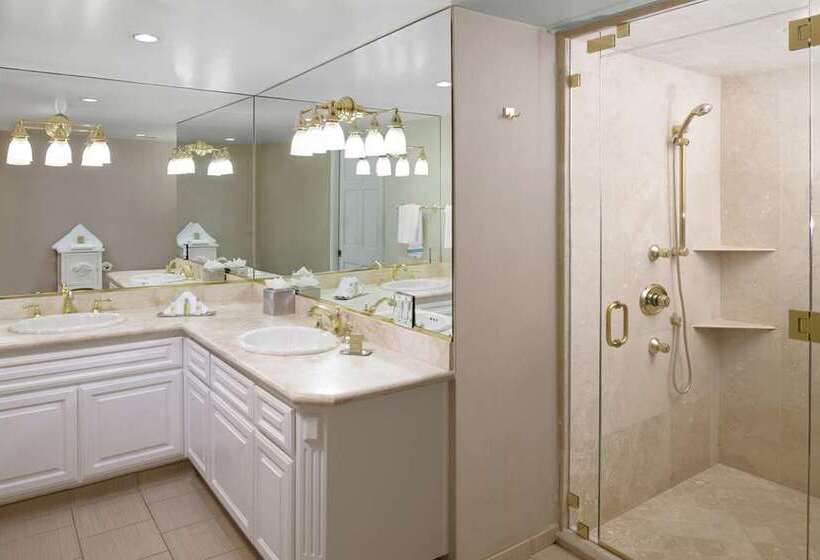 Suite, Embassy Suites By Hilton Myrtle Beach Oceanfront Resort