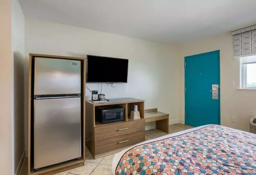 اتاق استاندارد با تخت دوبل, Beachside Resort