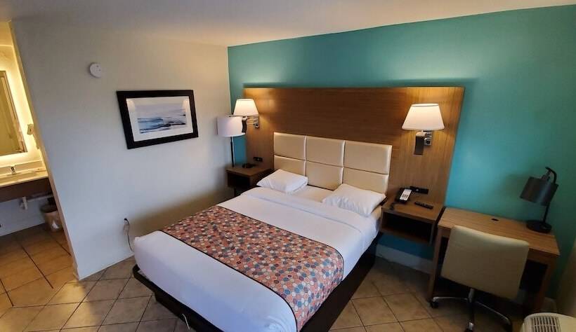 ダブルベッドスタンダードルーム, Beachside Resort