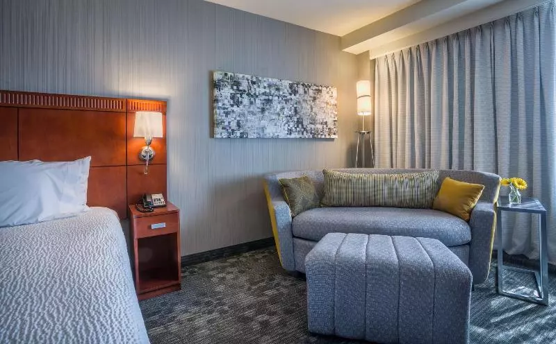 اتاق استاندارد با تخت بزرگ, Courtyard Culver City Los Angeles