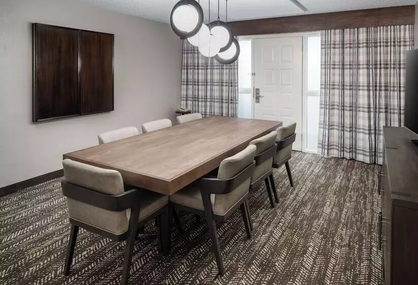 身障者適用スイートルーム, Embassy Suites By Hilton Orlando North