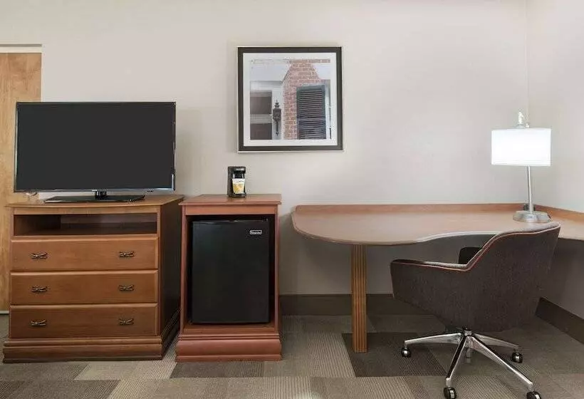 ダブルベッドスタンダードルーム, Hampton Inn Danbury