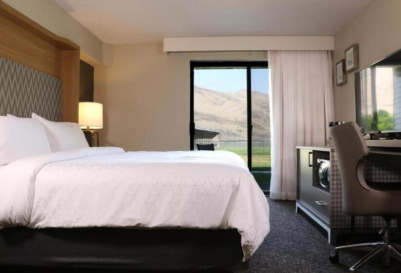 1 Bedroom Apartment River View, Holiday Inn   Clarkston   Lewiston, An Ihg