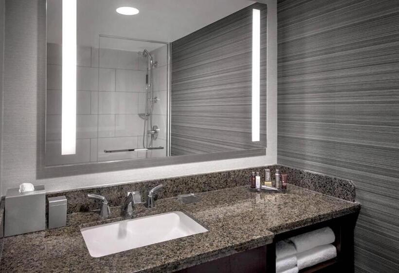 ２ダブルベッドのスタンダードルーム, Newark Liberty International Airport Marriott