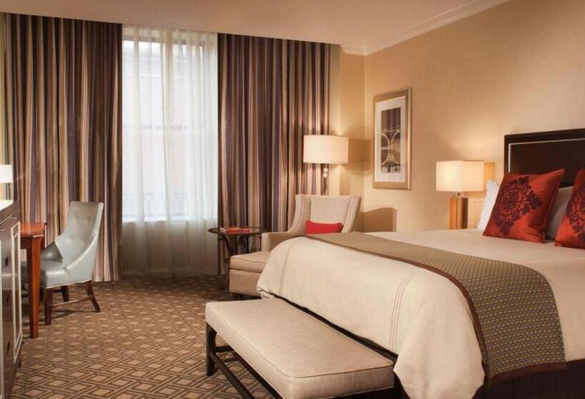 Deluxe Kamer met Kingsize Bed, Omni Severin