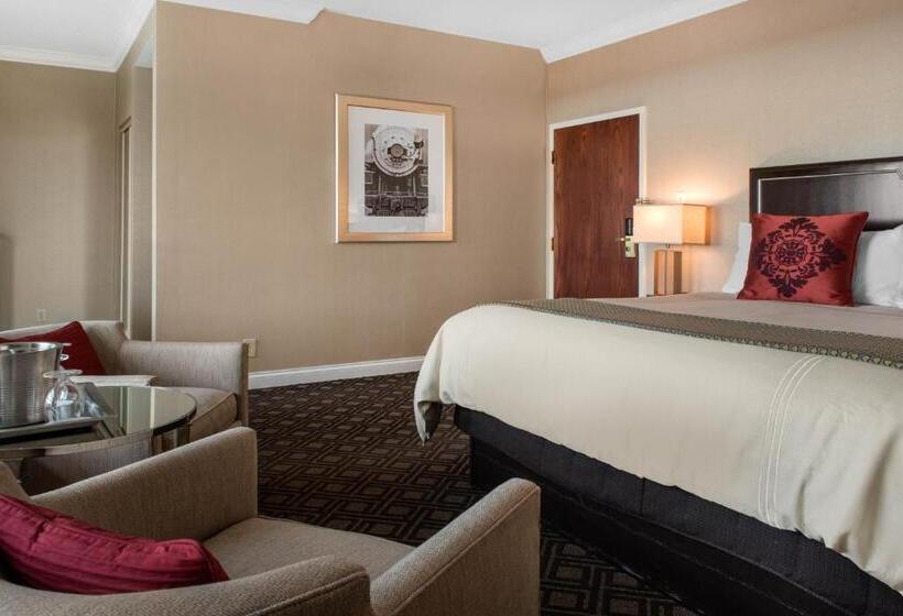 带大床的套房, Omni Severin