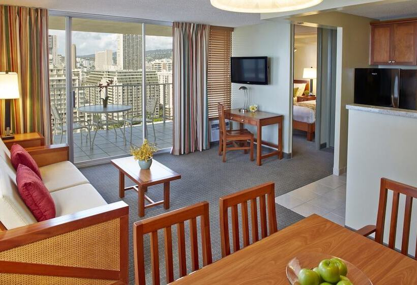 스위트, Pacific Monarch