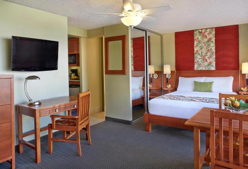 스탠다드 스튜디오, Pacific Monarch