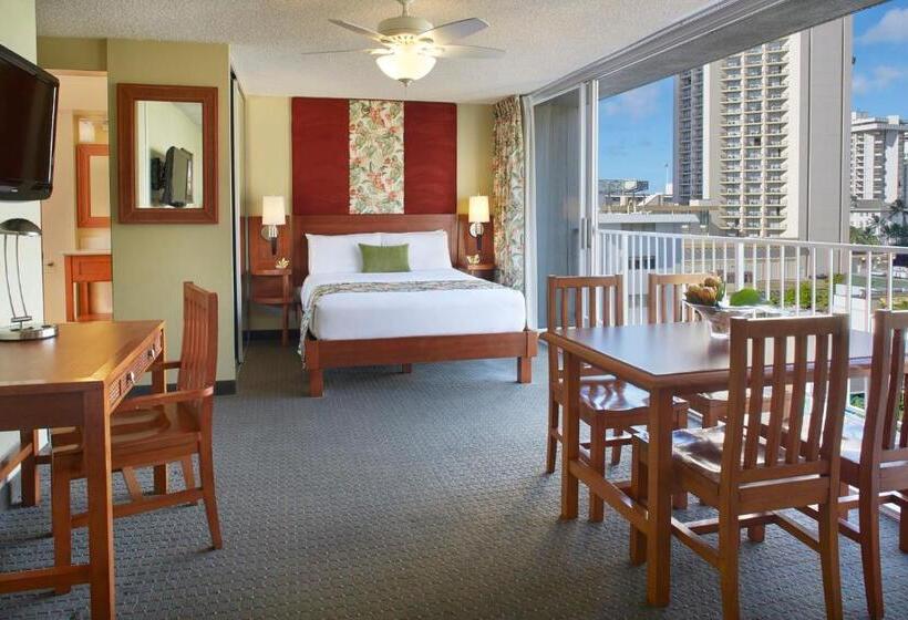 스탠다드 스튜디오, Pacific Monarch