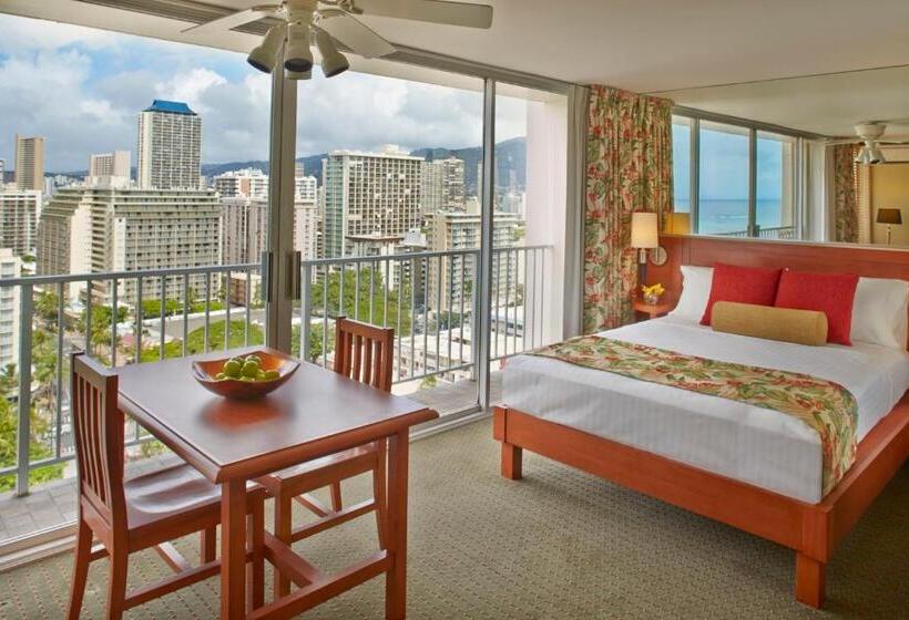 스탠다드 스튜디오 측면 바다 전망, Pacific Monarch