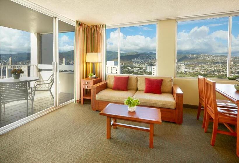 스위트, Pacific Monarch