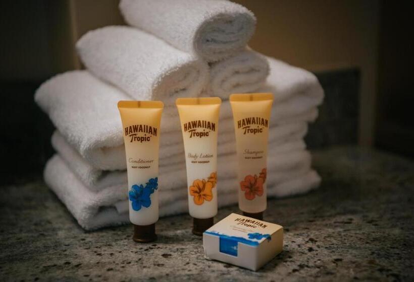 스위트, Pacific Monarch