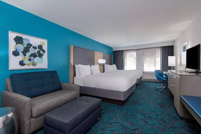اتاق پرمیوم, Radisson Hotel Colorado Springs Airport