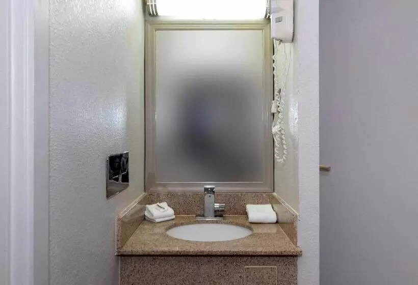 اتاق سوپریور, Red Roof Inn Petersburg  Fort Lee
