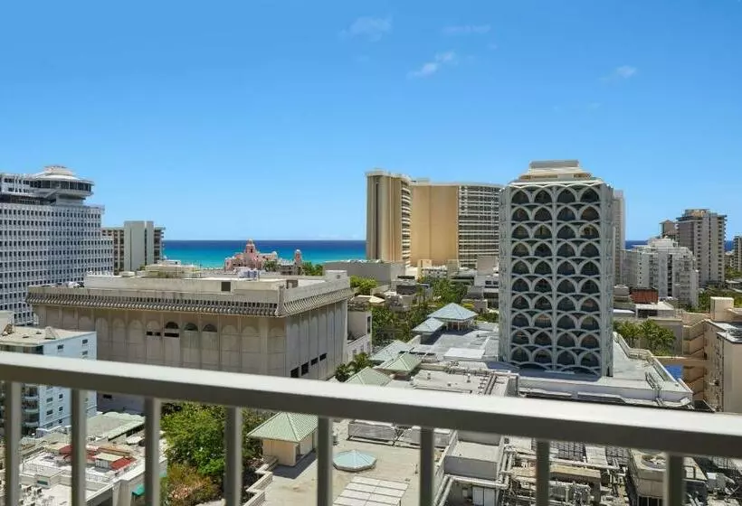 اتاق استاندارد با تخت بزرگ, Waikiki Malia