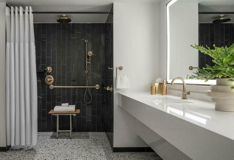 غرفة قياسية لذوى الاحتياجات الخاصة, Pga National Resort