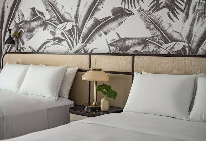 غرفه قياسيه سريرين مزدوجين, Pga National Resort