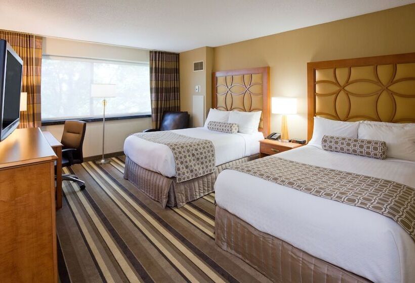 غرفه قياسيه سريرين مزدوجين, Crowne Plaza Minneapolis West, An Ihg