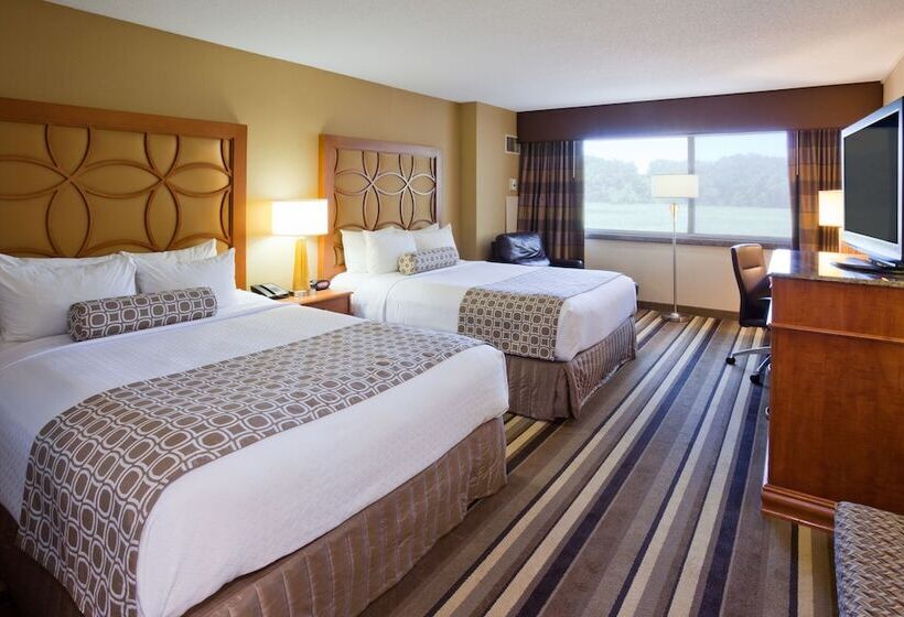 חדר סטנדרט שתי מיטות זוגיות, Crowne Plaza Minneapolis West, An Ihg
