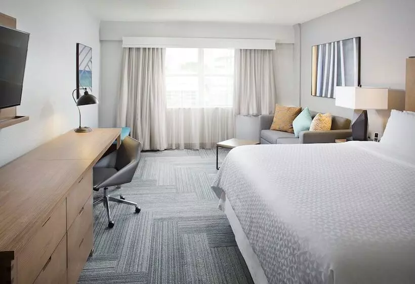 ２ダブルベッドのスタンダードルーム, Four Points By Sheraton Destinfort Walton Beach