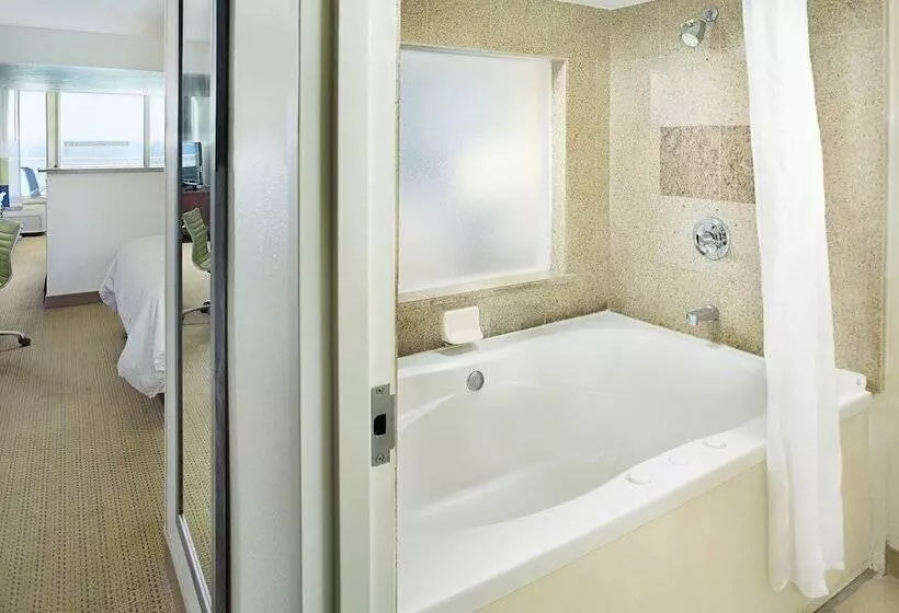 オーシャンビュースイート, Four Points By Sheraton Destinfort Walton Beach